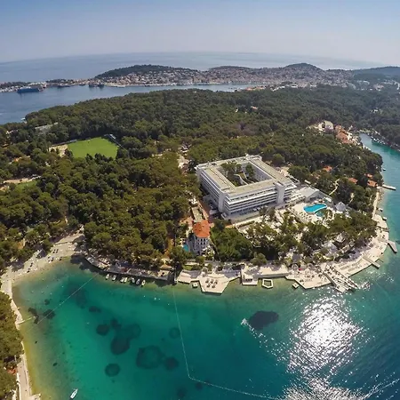 Apartman 2 Bedroom Cozy In Mali Lošinj